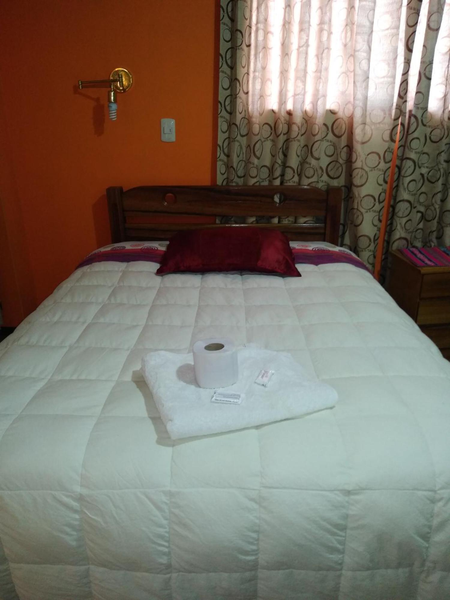 Hostal Joya Andina Пуно Екстер'єр фото